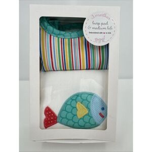 3 MARTHAS Multi Color Fish Medium BIB AND BURP‎ Pad BOXED GIFT SET-NIB